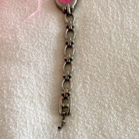 Geneva Quartz Water Resistant Japan MOVT Bracelet Watch. - Picture 5 of 7